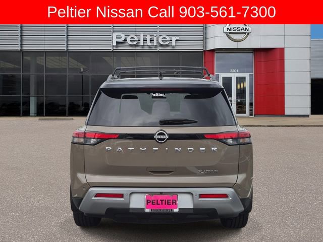 Used 2024 Nissan Pathfinder Platinum image 5