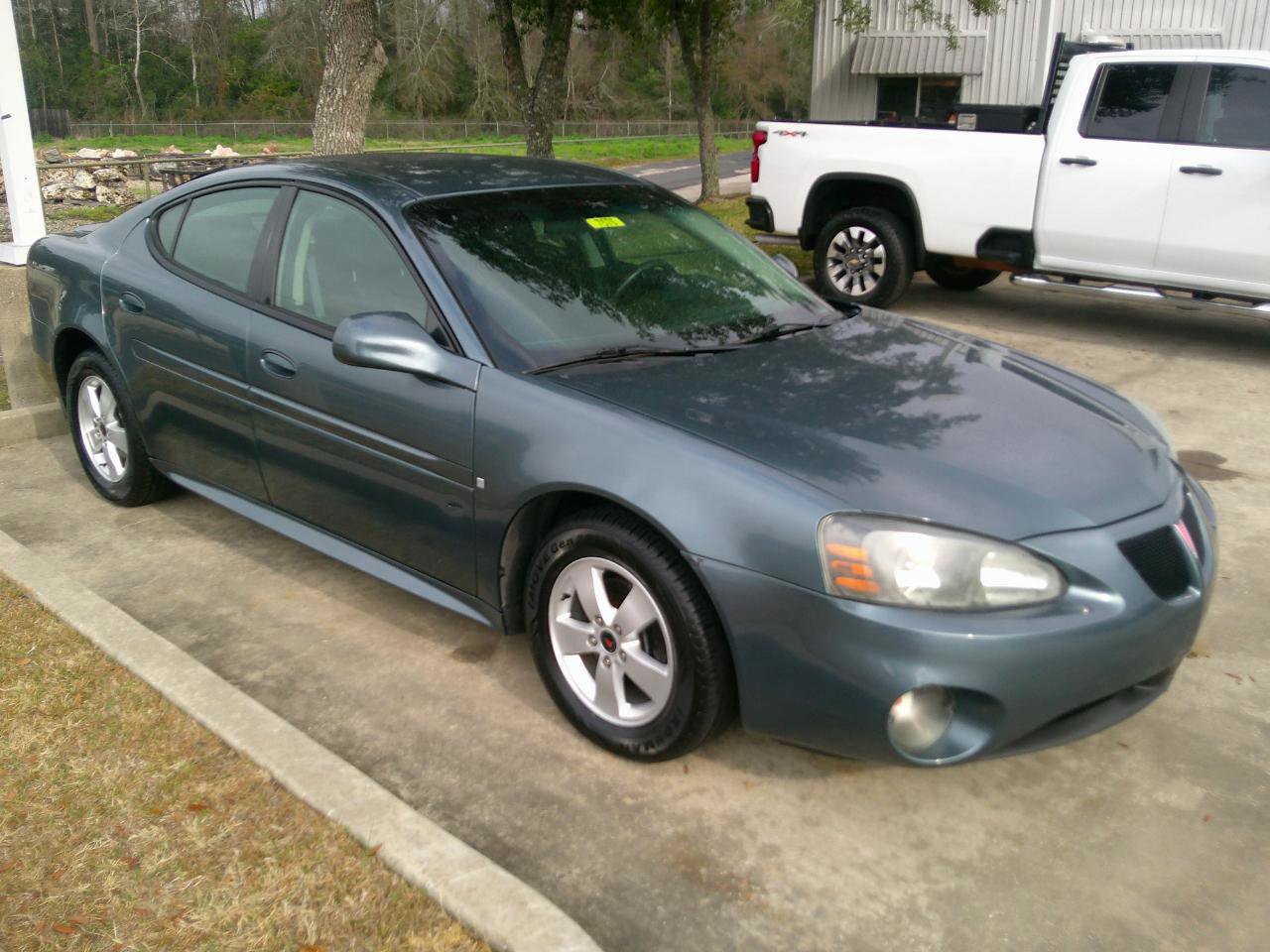 Used 2006 Pontiac Grand Prix w/ Preferred Package image 5