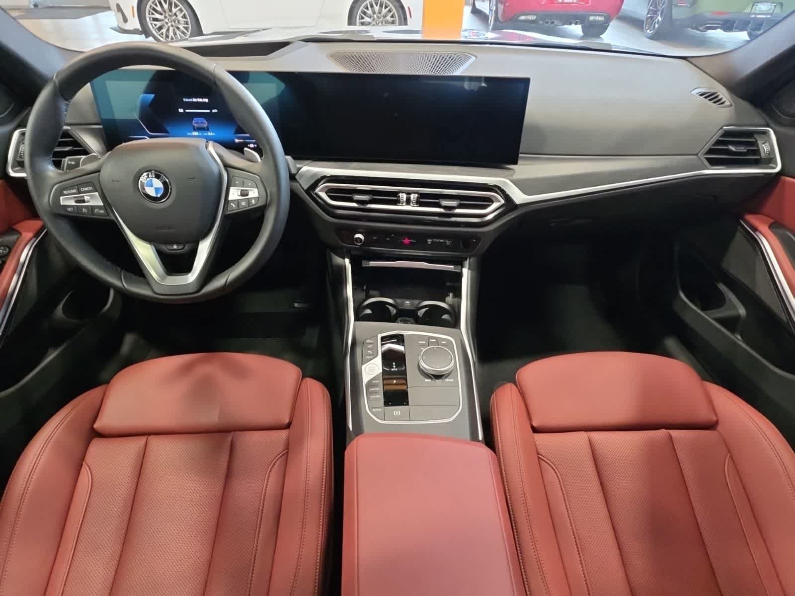 Used 2024 BMW 330i xDrive Sedan w/ Premium Package AWD/4WD image 32