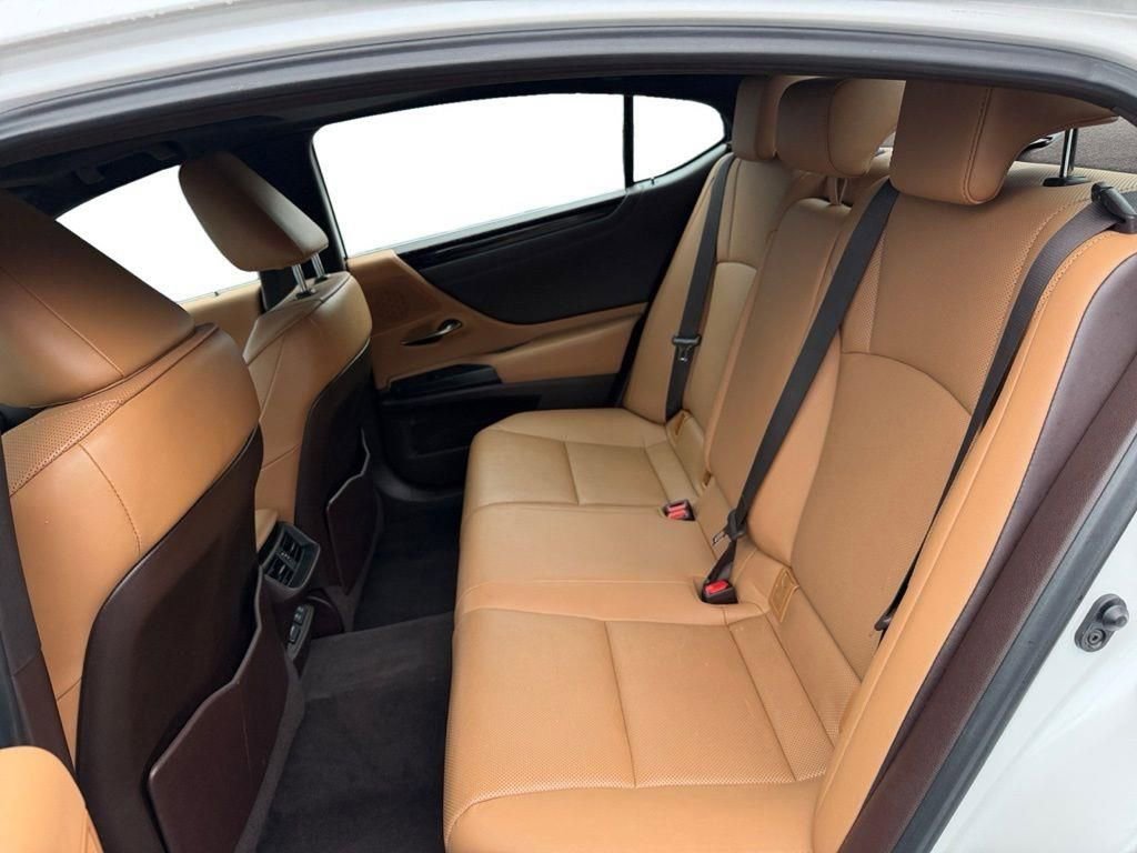 Used 2021 Lexus ES 250 w/ Premium Package image 19