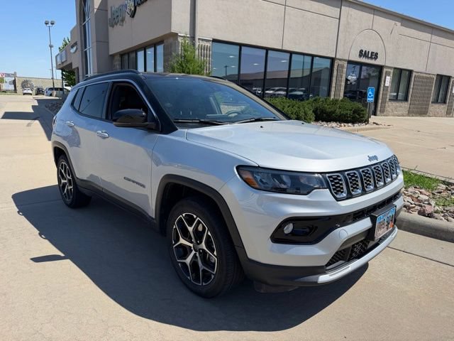 Used 2025 Jeep Compass Limited