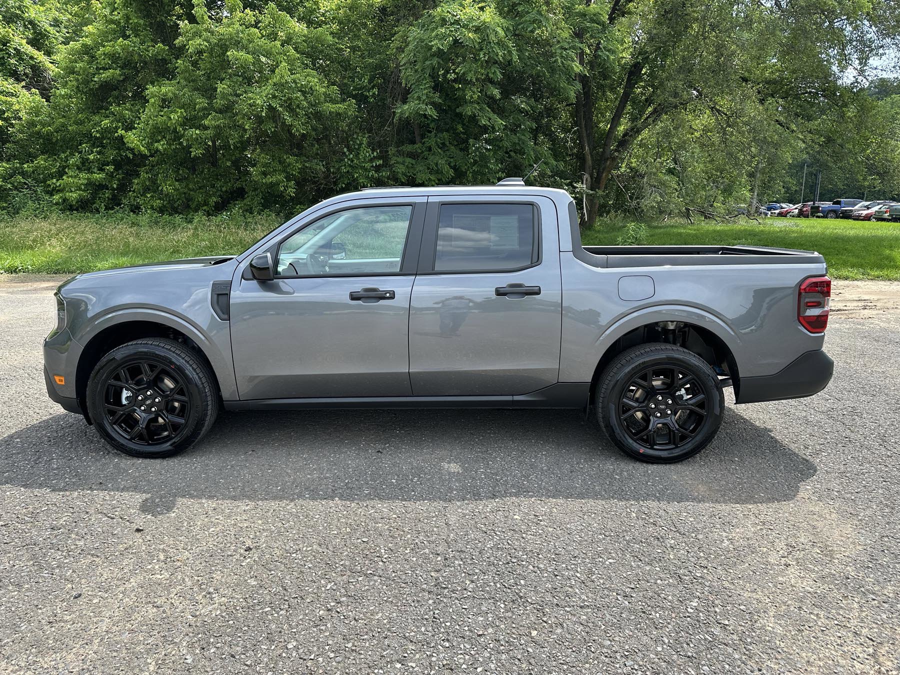 New 2025 Ford Maverick XLT w/ XLT Luxury Package image 9