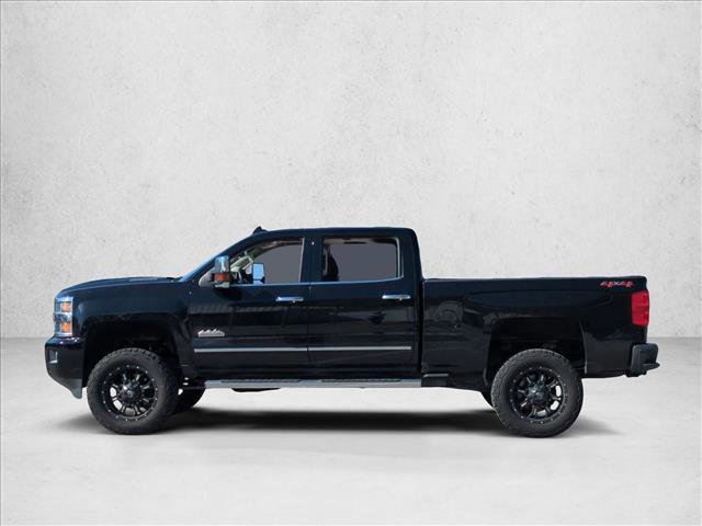 Used 2019 Chevrolet Silverado 2500 High Country w/ Duramax Plus Package image 8