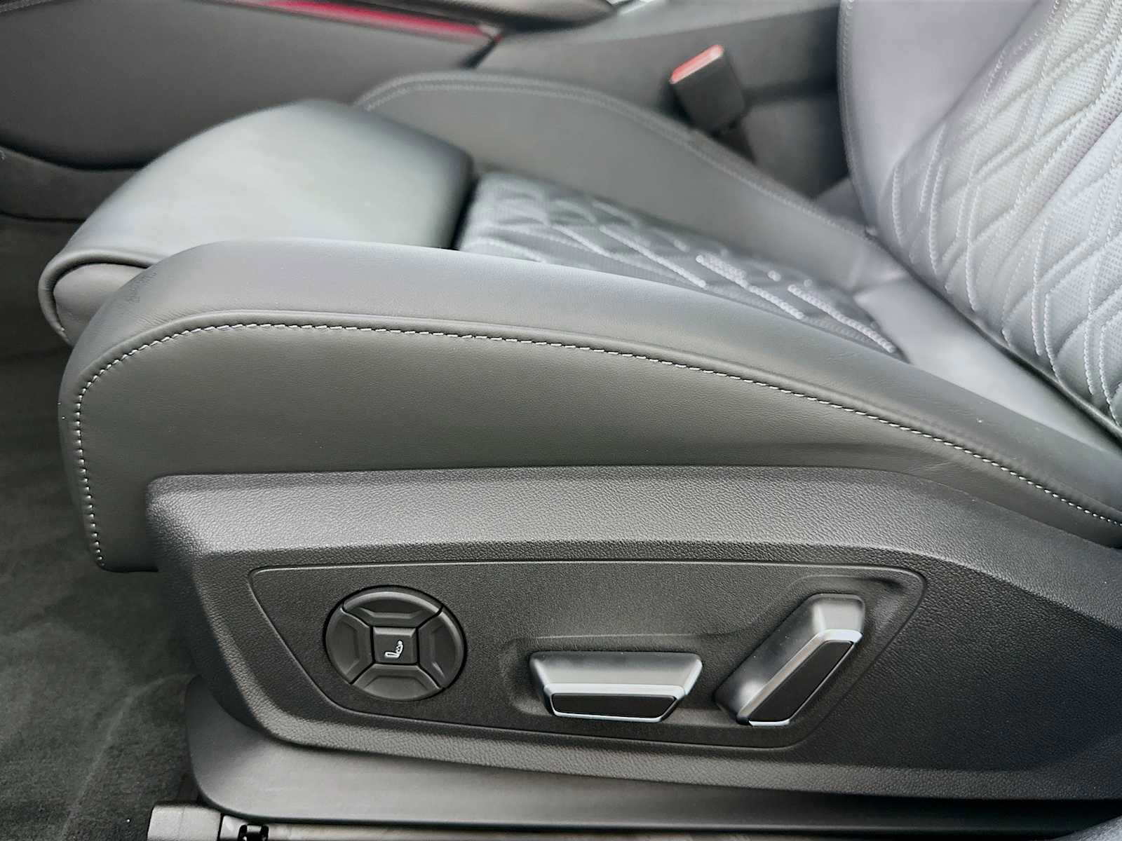 New 2026 Audi A6 Prestige image 18