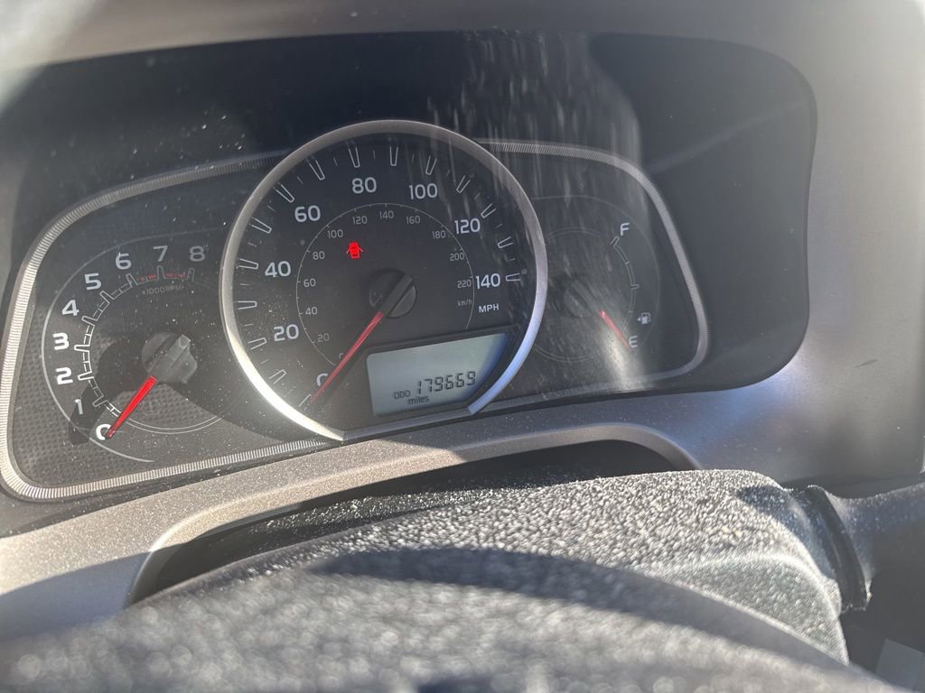 Used 2014 Toyota RAV4 XLE AWD/4WD image 12