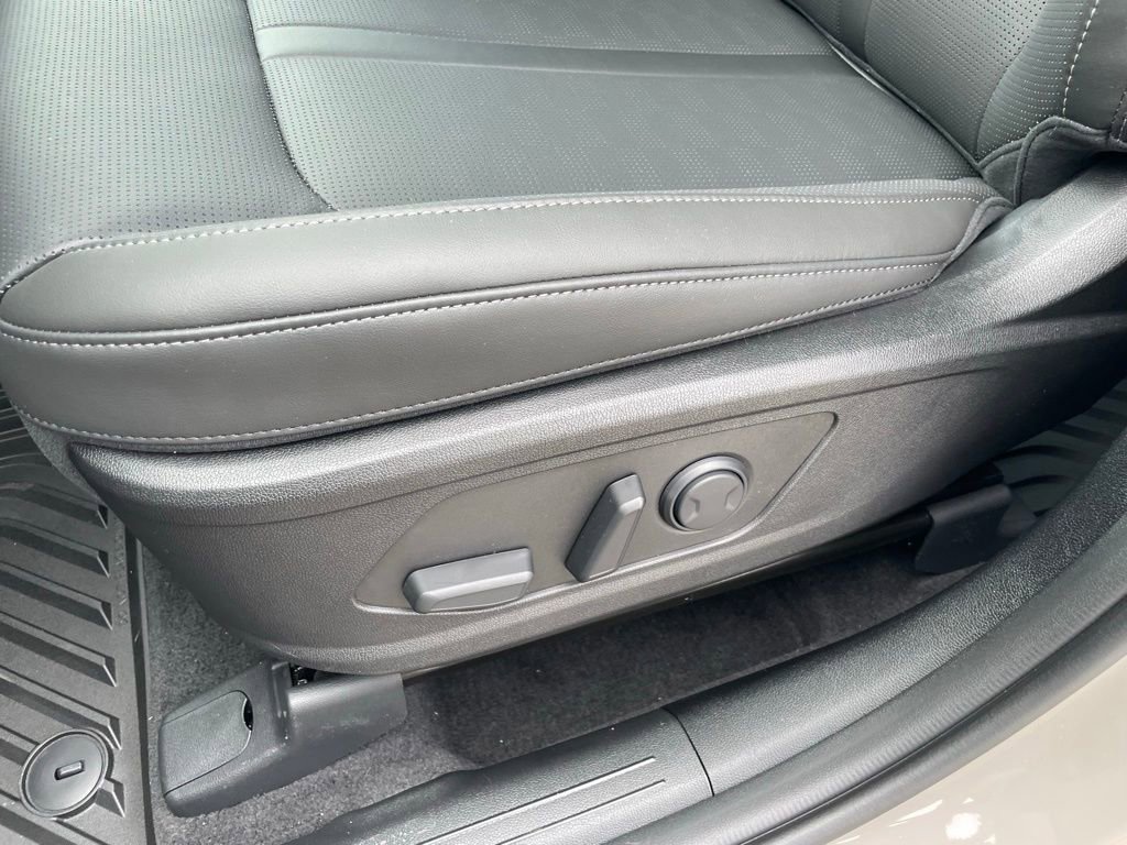 New 2026 Kia Sorento X-Line EX image 21