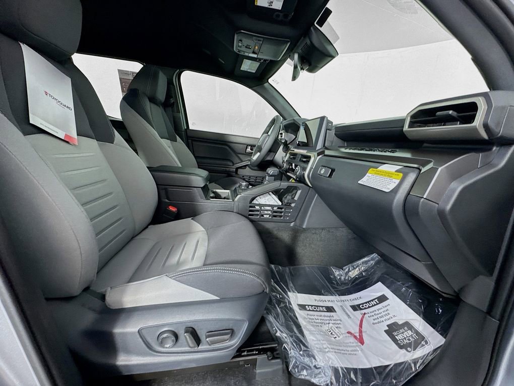 New 2025 Toyota Tacoma TRD Off-Road image 29