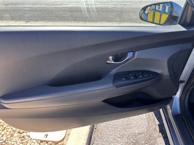 Used 2019 Hyundai Veloster 2.0 image 10