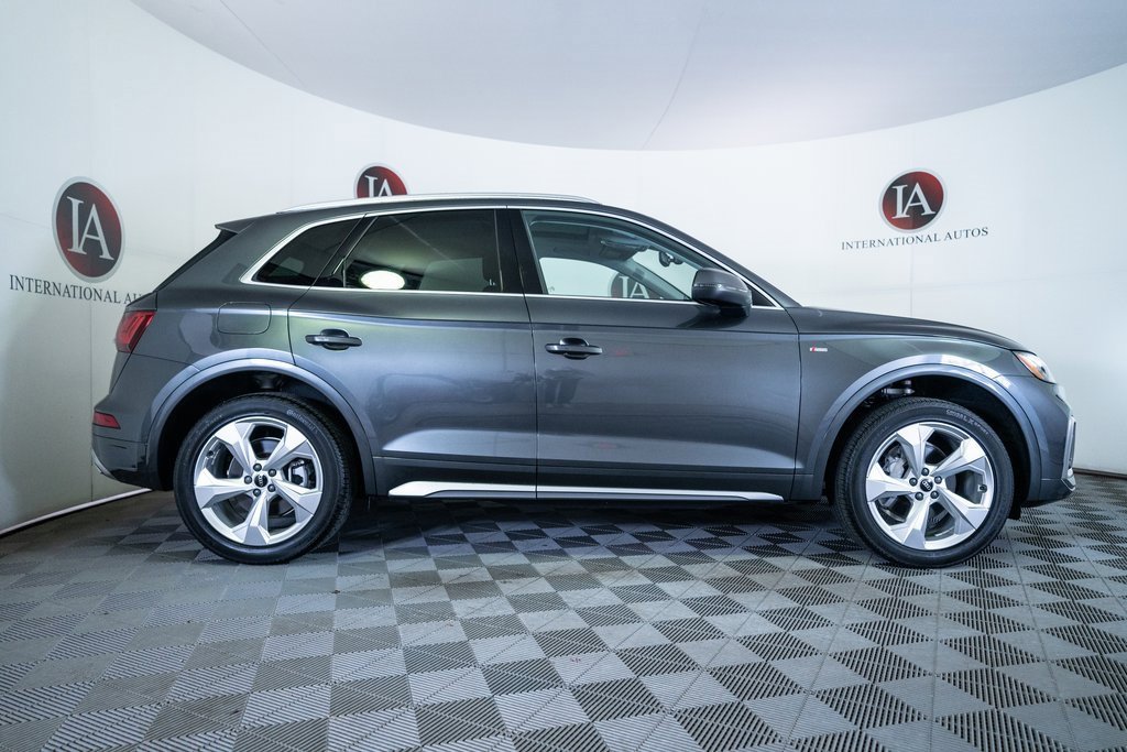 Used 2022 Audi Q5 2.0T Premium Plus w/ Premium Plus Package image 8