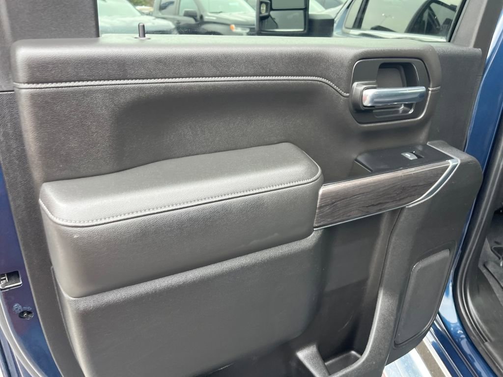 Used 2020 Chevrolet Silverado 2500 LTZ w/ Technology Package image 23