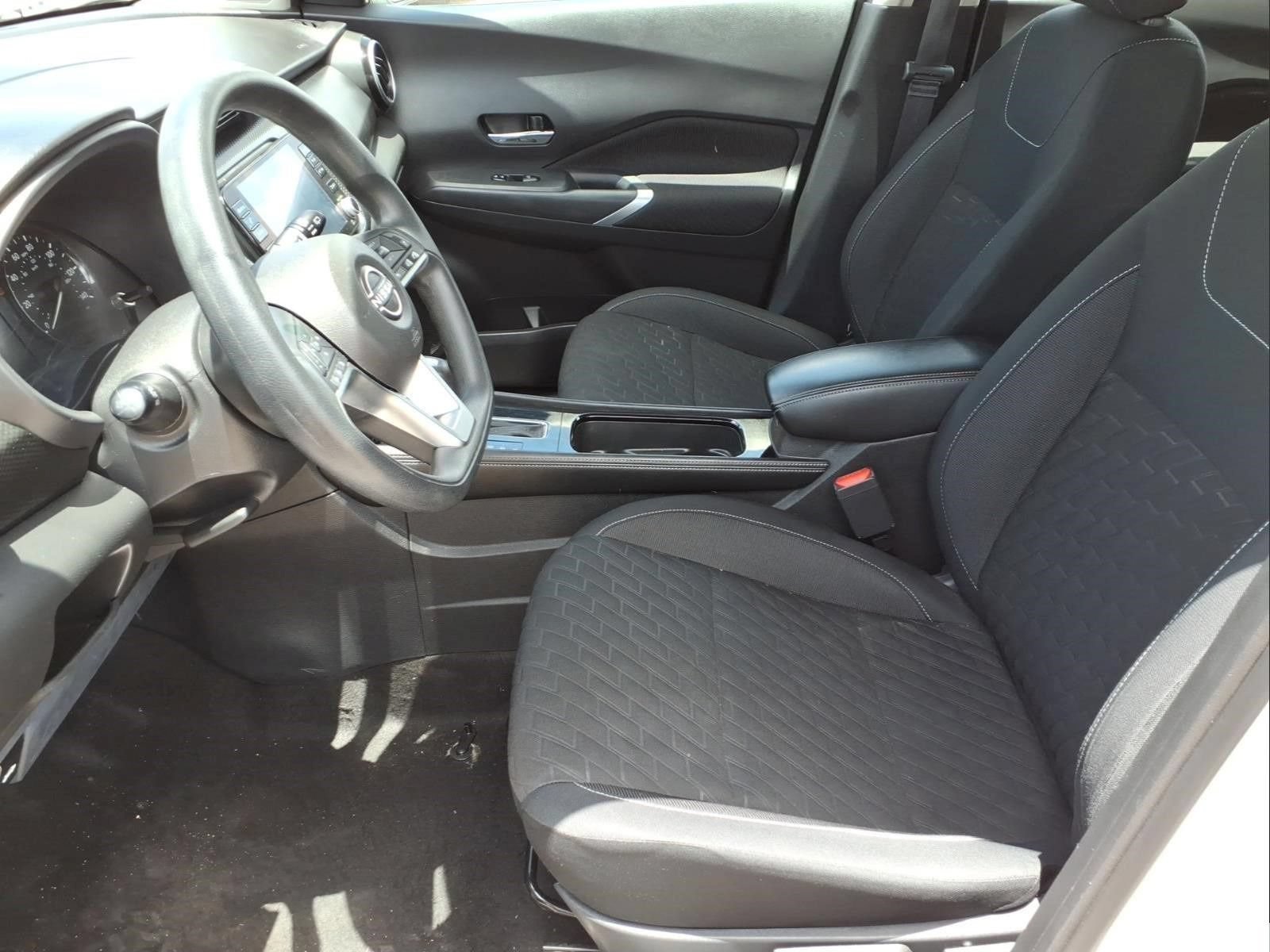 Used 2022 Nissan Kicks SV FWD image 16