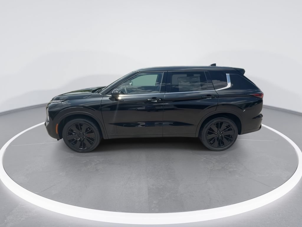 New 2026 Mitsubishi Outlander LE FWD image 5