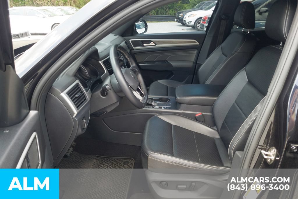 Used 2021 Volkswagen Atlas Cross Sport SE FWD image 6
