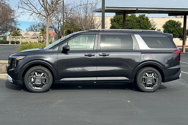 New 2026 Kia Carnival EX image 10