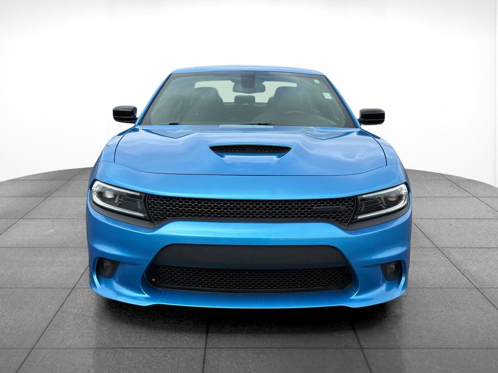 Used 2023 Dodge Charger R/T w/ Plus Group image 2