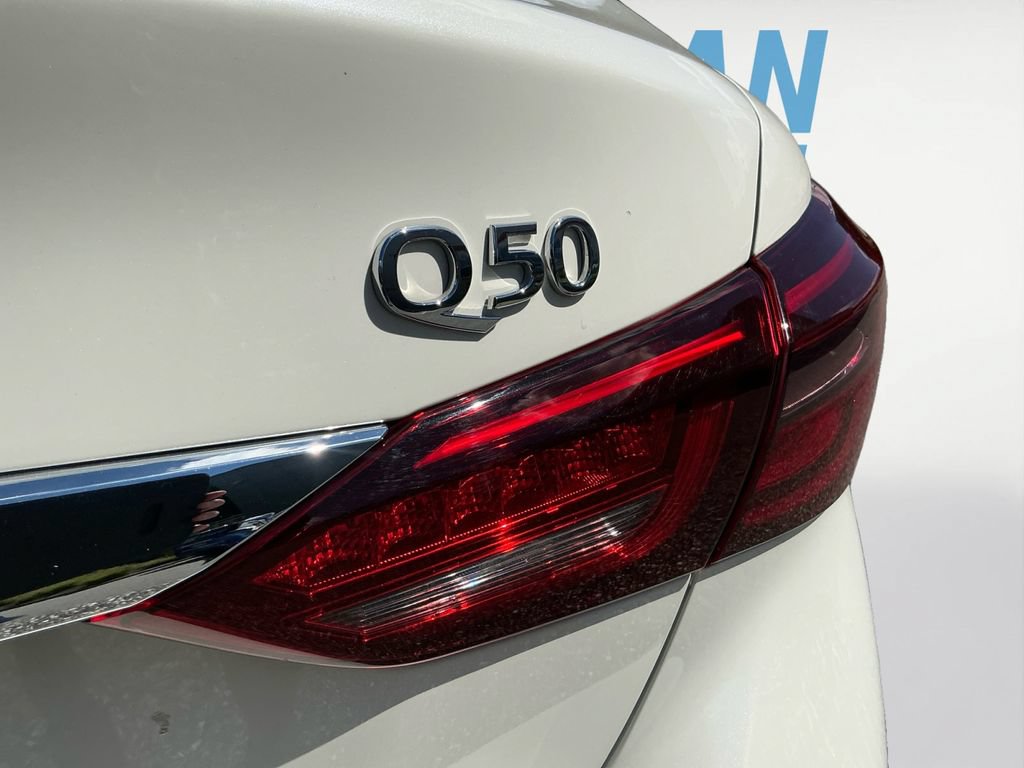Used 2021 INFINITI Q50 Luxe w/ Seat & Sound Package RWD image 23