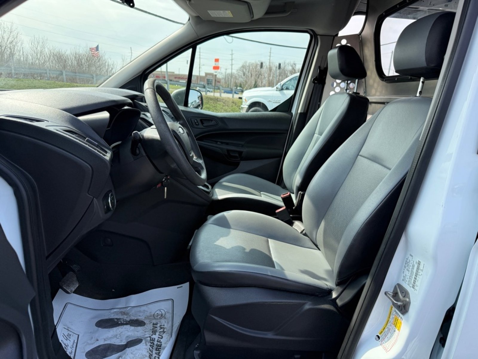 Used 2015 Ford Transit Connect XL FWD image 21