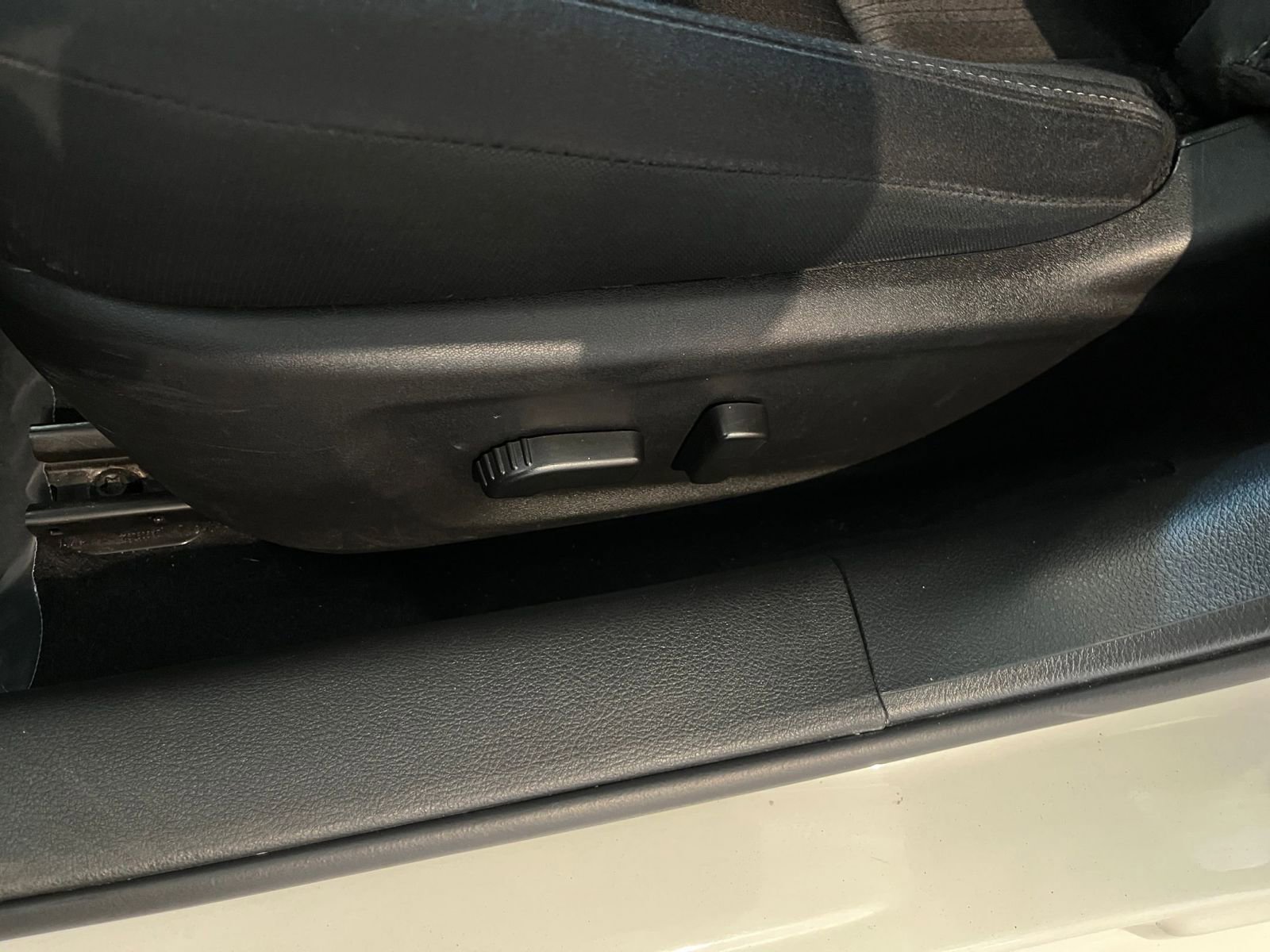 Used 2025 Nissan Altima 2.5 SV image 22