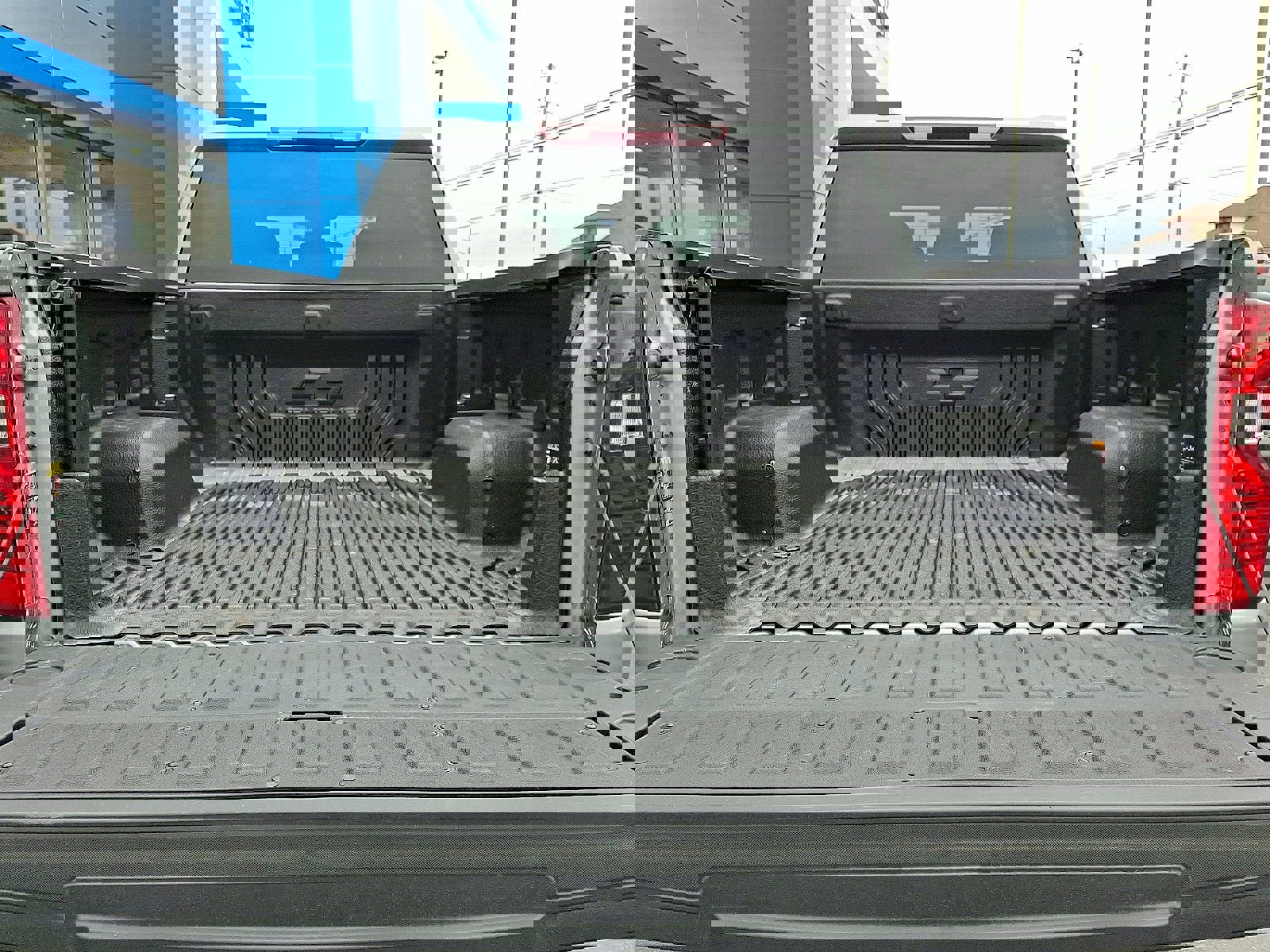 Used 2023 Chevrolet Silverado 1500 Custom Trail Boss w/ 2.7L Blackout Package image 27