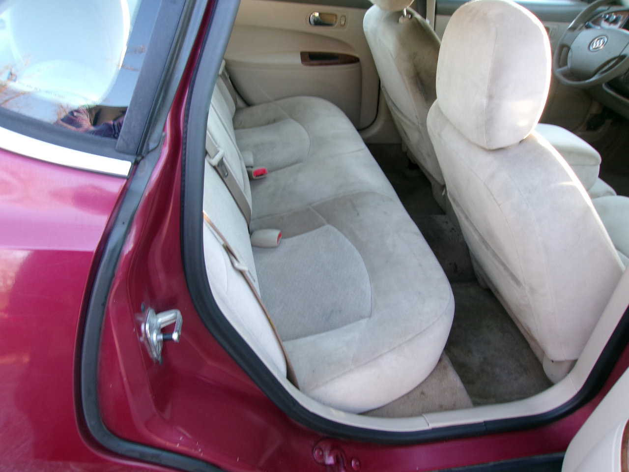 Used 2006 Buick LaCrosse CX image 7