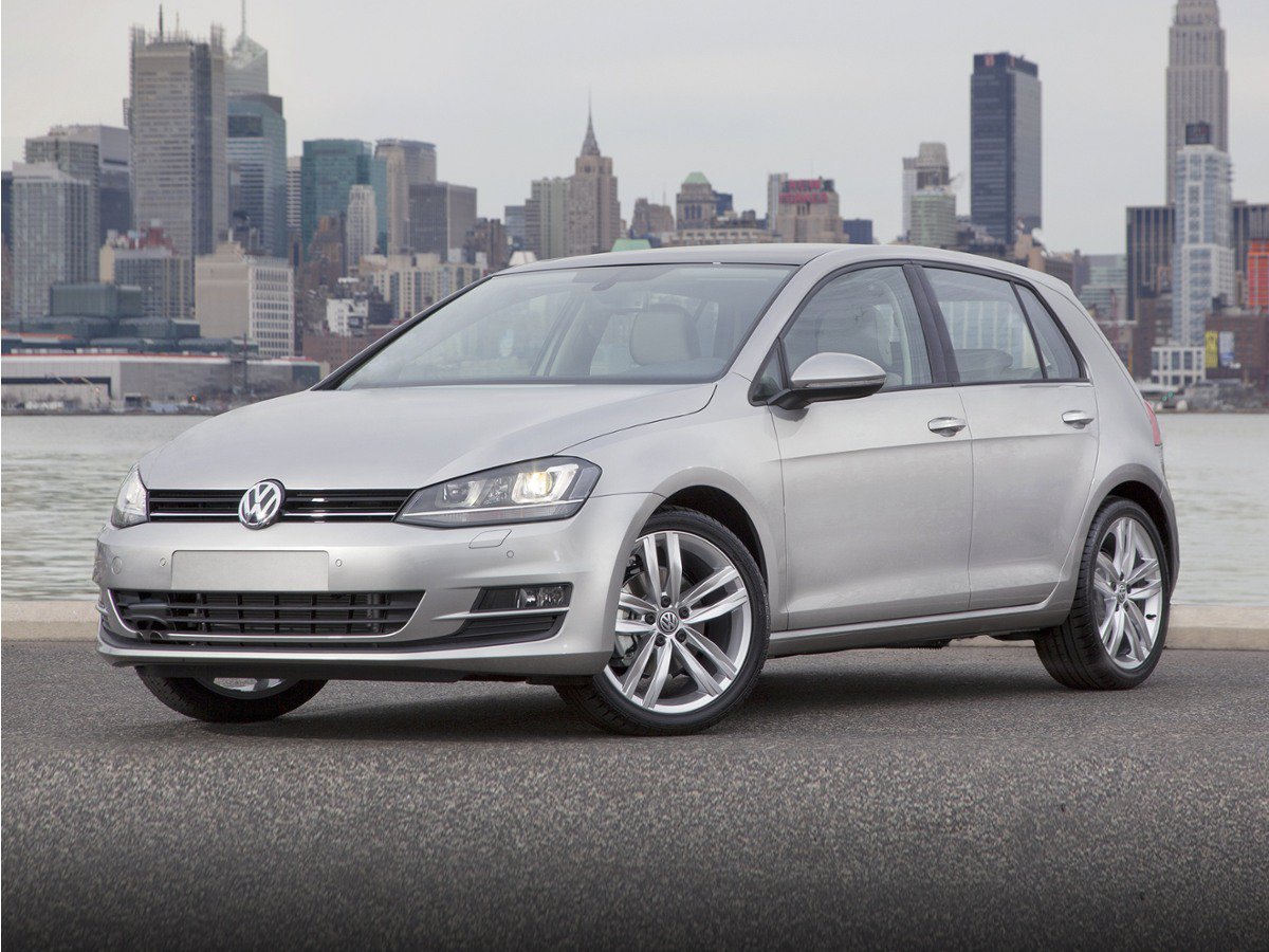 Used 2016 Volkswagen Golf SE FWD image 1
