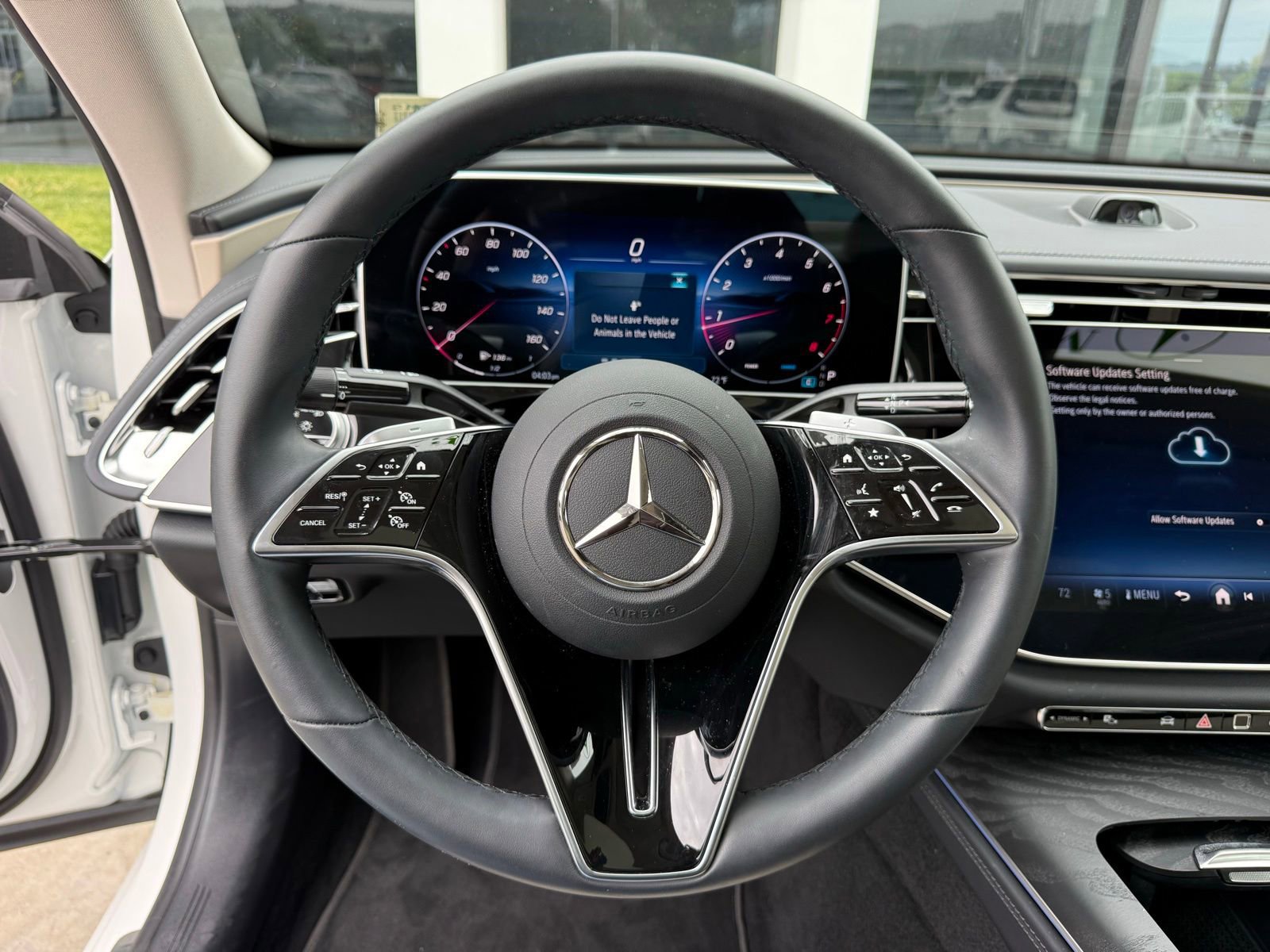 Used 2026 Mercedes-Benz E 350 Sedan image 33