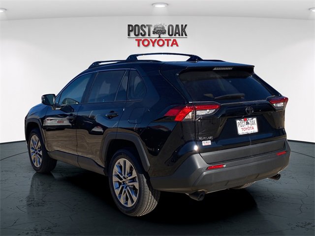 New 2025 Toyota RAV4 XLE Premium image 5