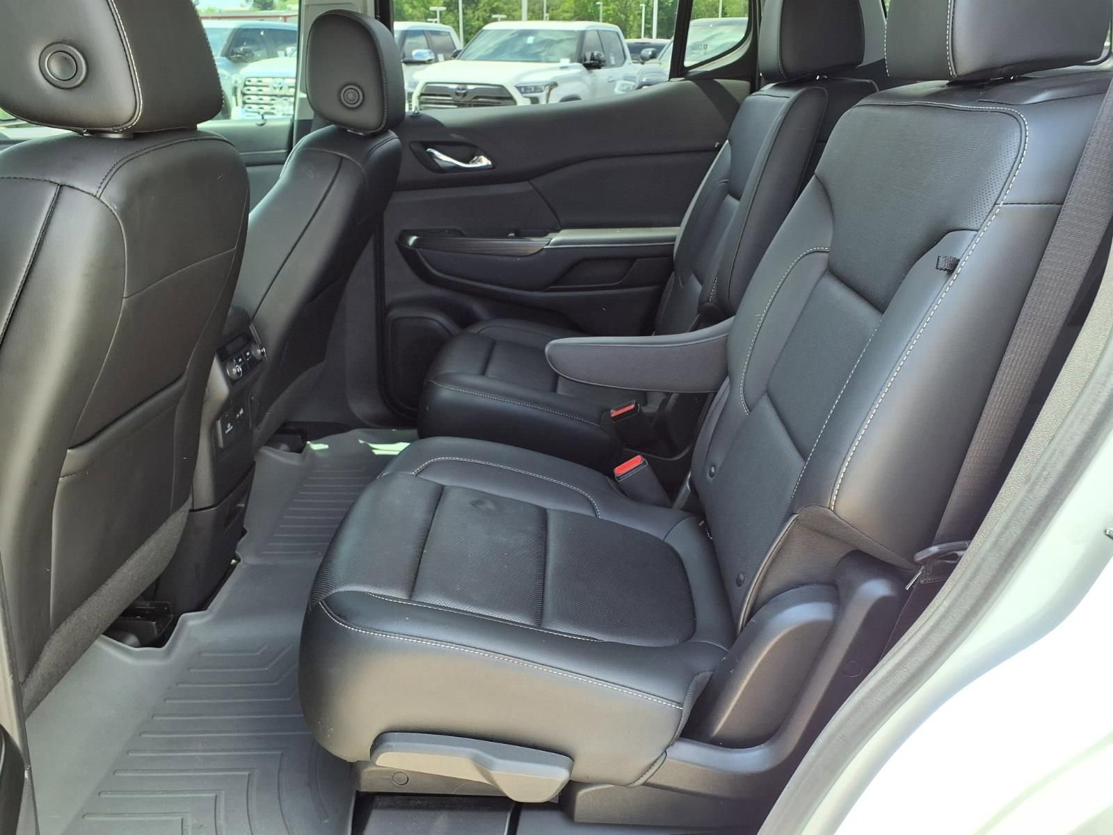 Used 2021 GMC Acadia SLT image 18