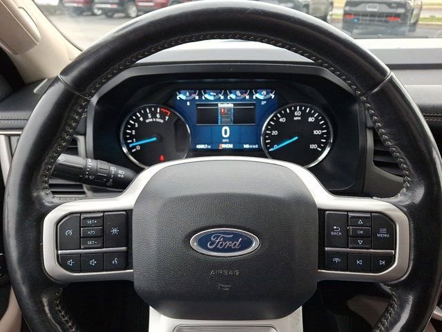 Used 2023 Ford Expedition XLT image 26