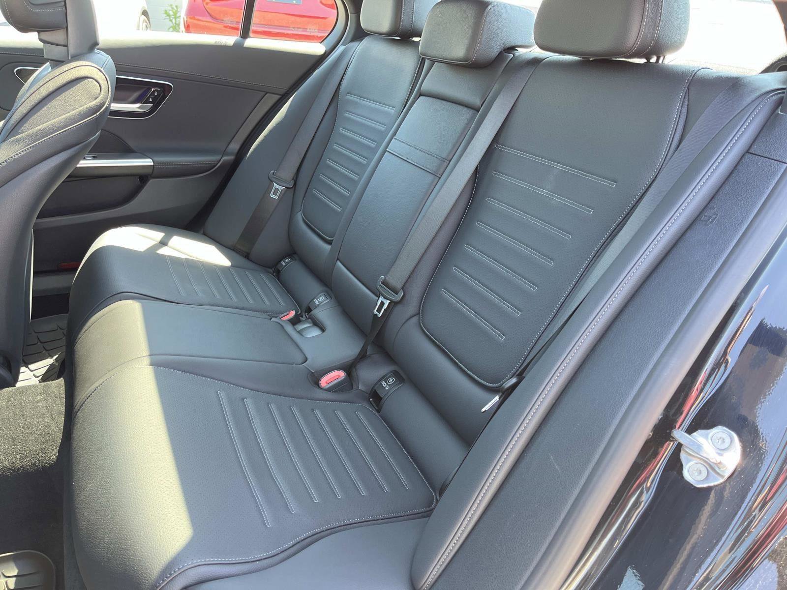 Certified 2024 Mercedes-Benz C 300 4MATIC Sedan image 16
