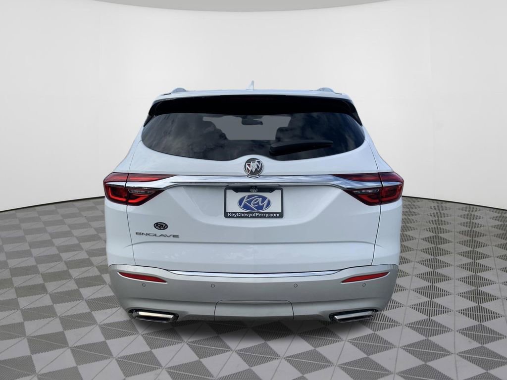 Used 2021 Buick Enclave Essence w/ Sound and Sites Package image 11
