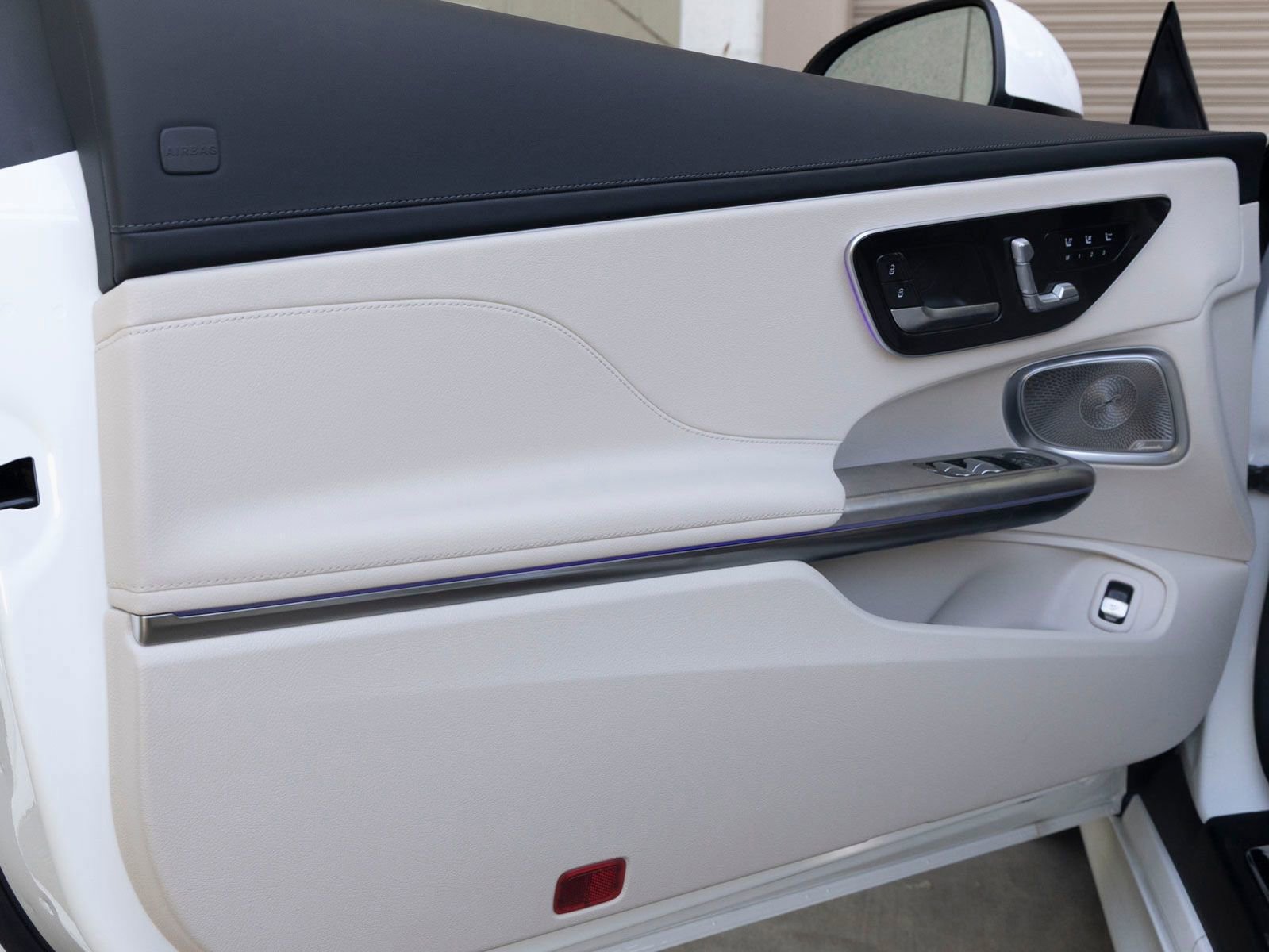 New 2026 Mercedes-Benz CLE 450 4MATIC Cabriolet image 13