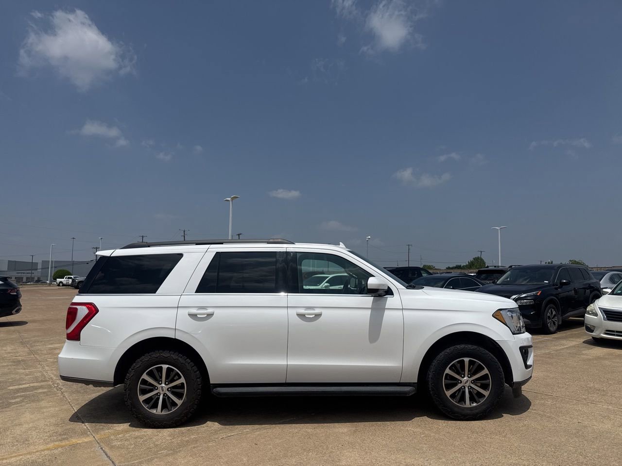 Used 2020 Ford Expedition XLT RWD image 29