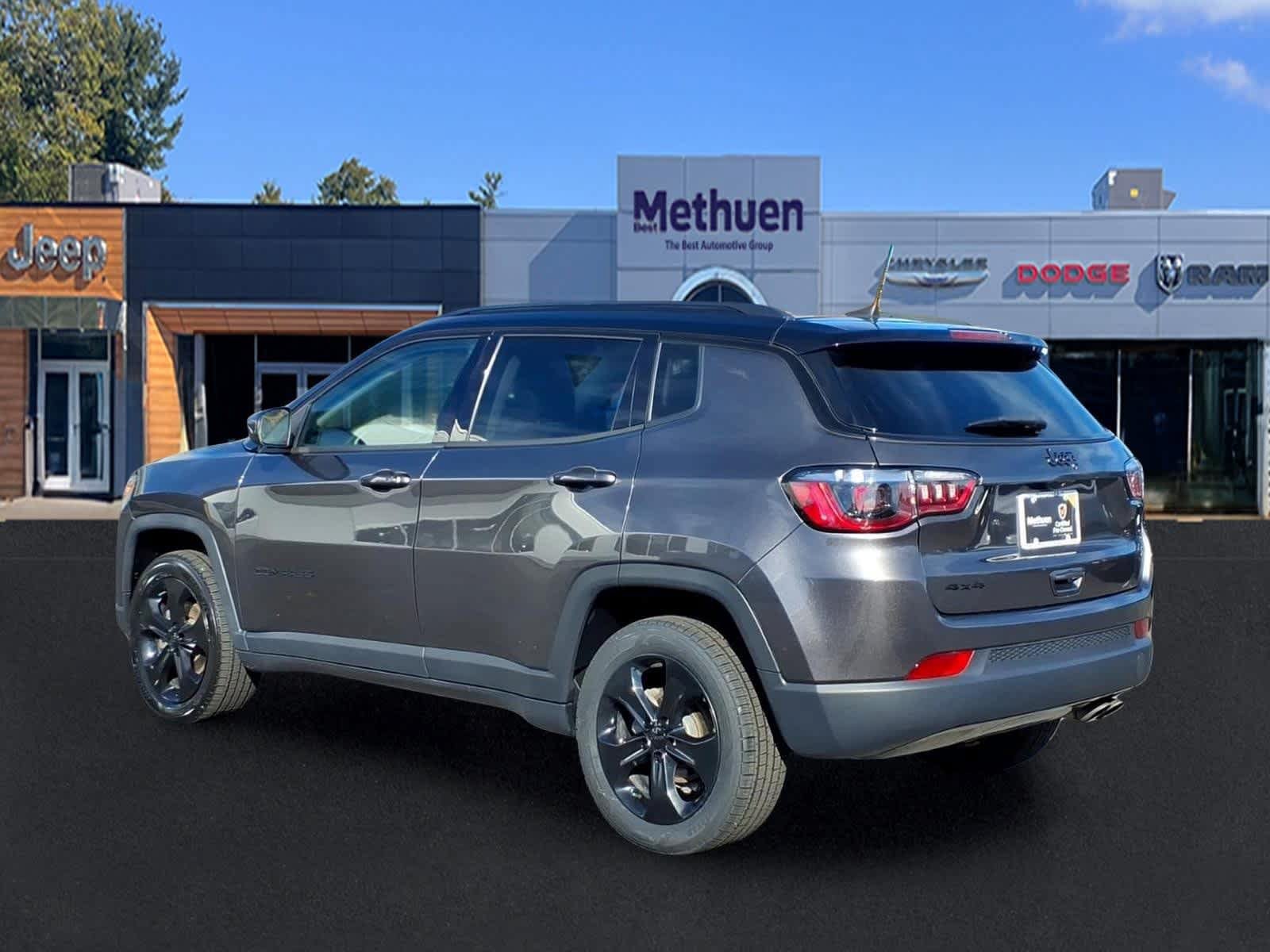 Used 2020 Jeep Compass Latitude AWD/4WD image 7