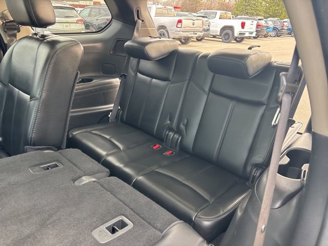 Used 2016 Nissan Pathfinder SL w/ SL Premium Package image 16
