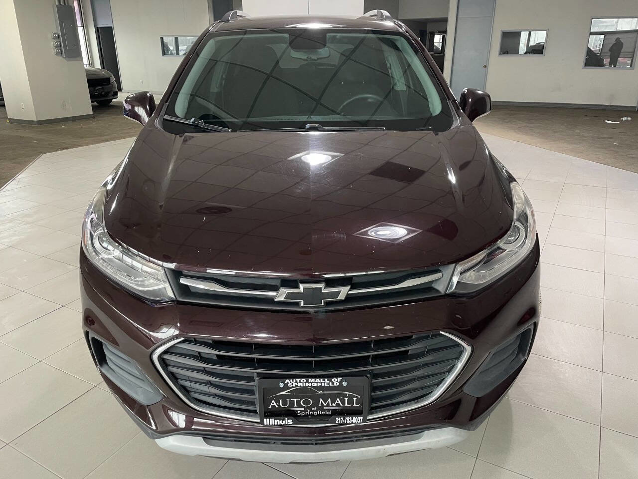 Used 2020 Chevrolet Trax LT image 2
