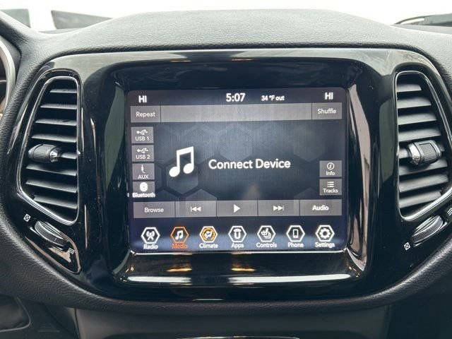 Used 2020 Jeep Compass Limited w/ Luxury Seat Group image 22