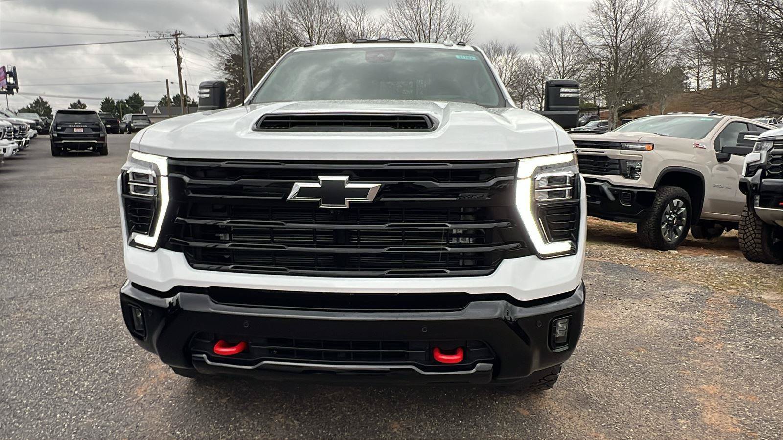 New 2026 Chevrolet Silverado 3500 LTZ w/ LTZ Plus Package AWD/4WD image 2