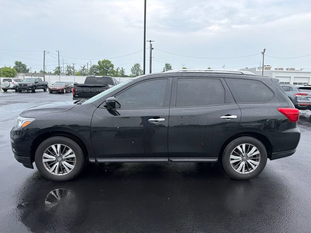 Used 2019 Nissan Pathfinder SL FWD image 4