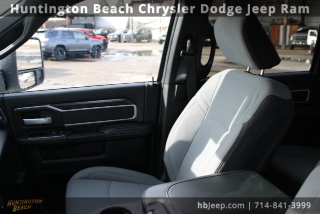 Used 2024 RAM 2500 Big Horn image 32