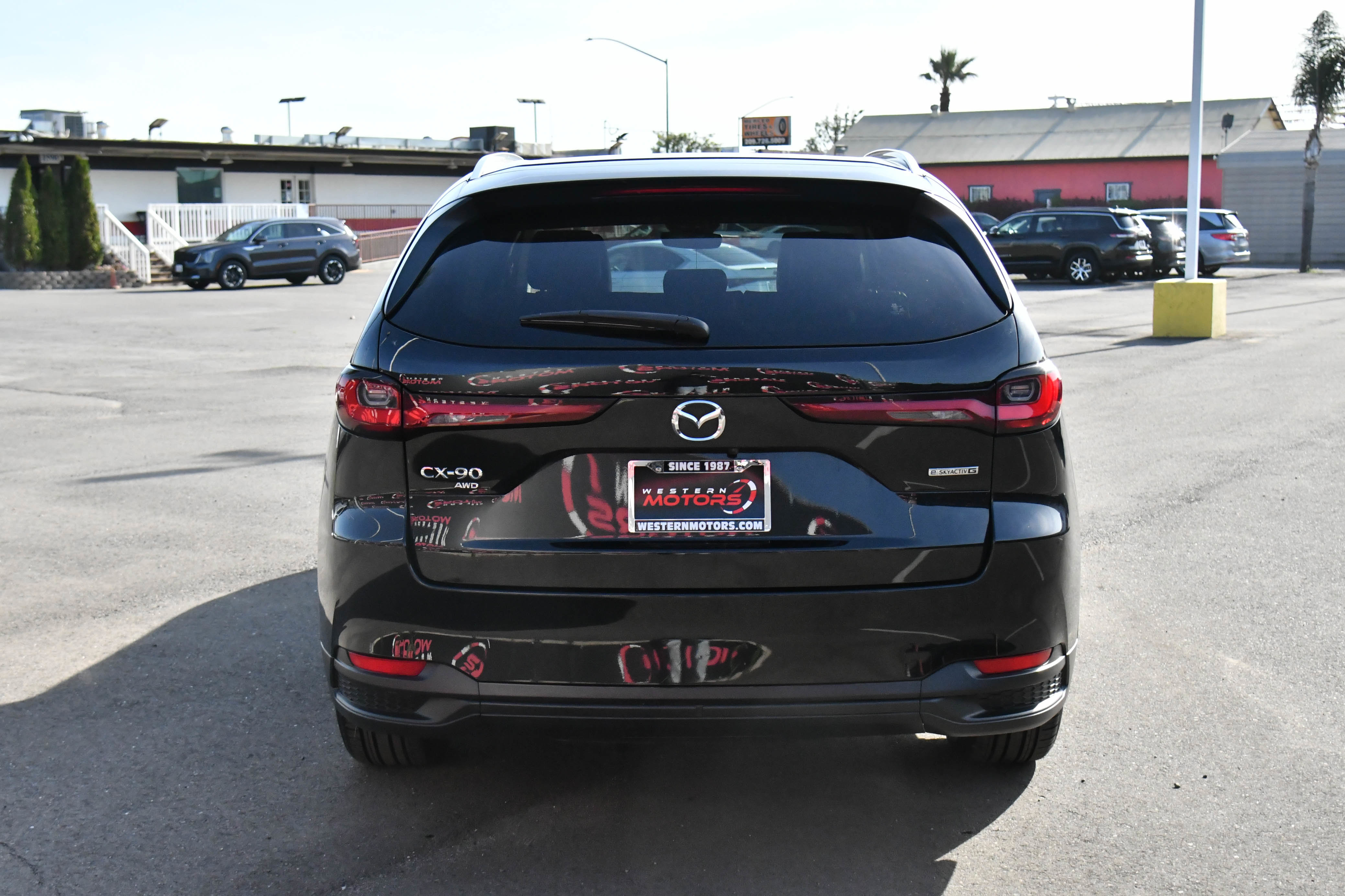 Used 2024 MAZDA CX-90 3.3 Turbo w/ Preferred Plus image 7