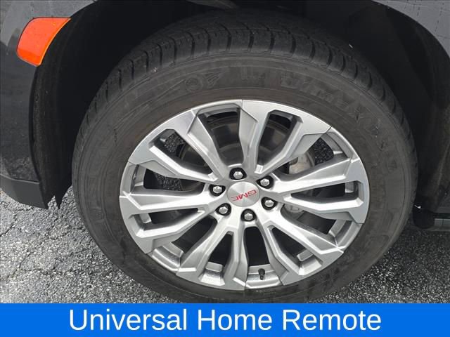 Used 2023 GMC Yukon Denali image 17