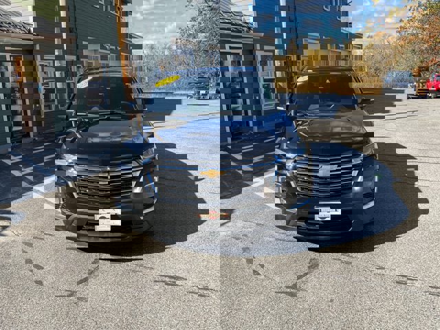 Used 2022 Chevrolet Traverse LT image 4