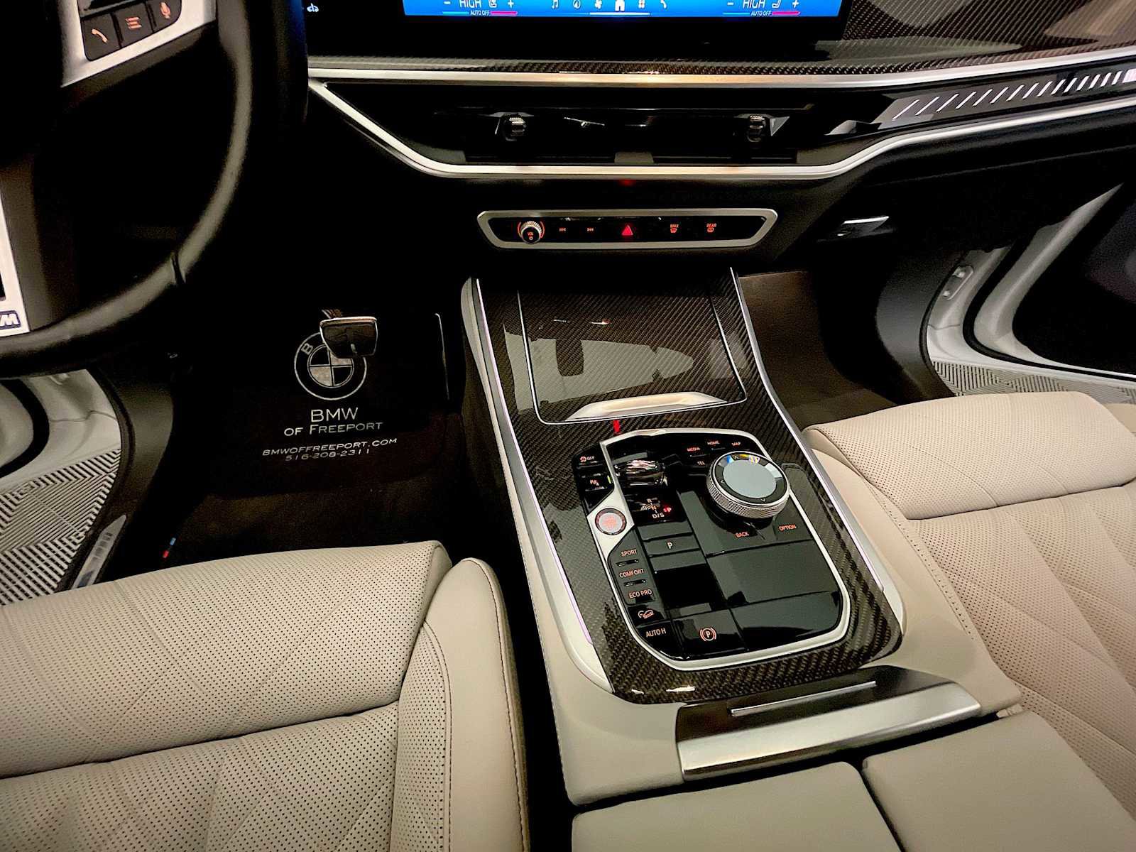 Used 2025 BMW X5 M60i w/ Executive Package image 18