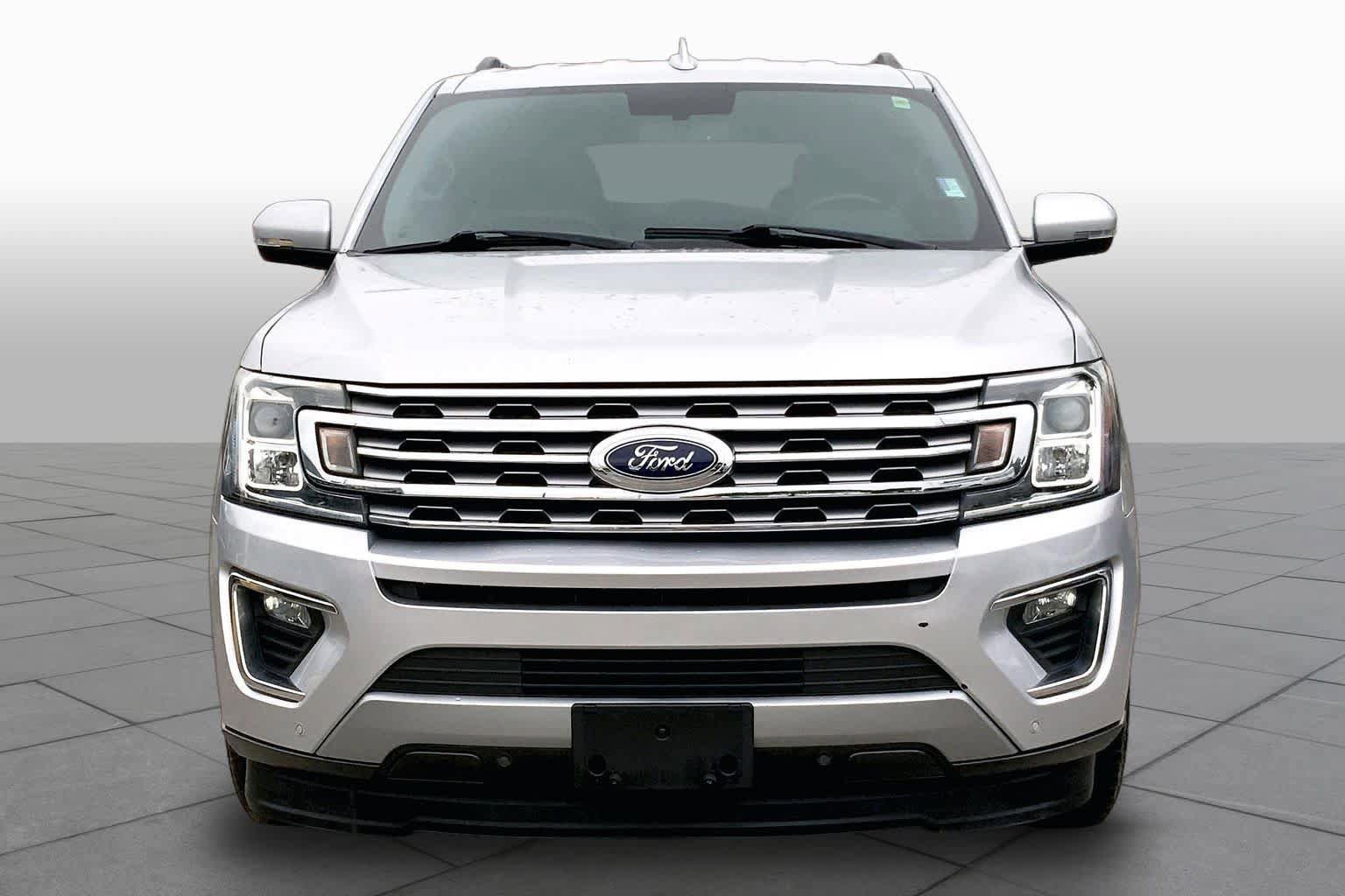Certified 2019 Ford Expedition Max Limited RWD image 4