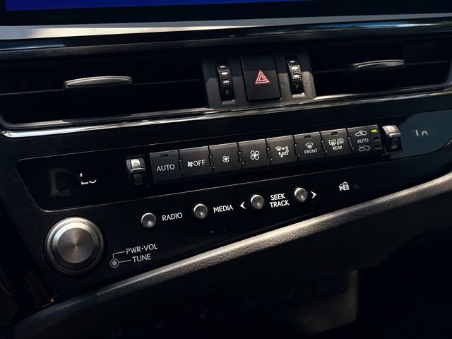 Used 2024 Lexus ES 300h F Sport w/ Accessory Package (Z1) FWD image 20