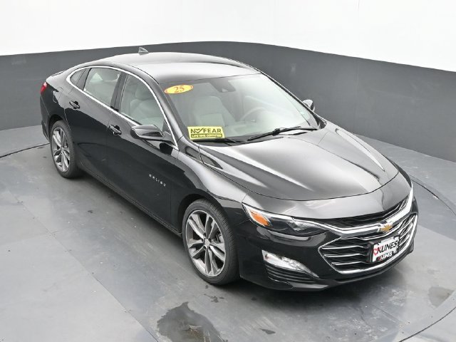 Used 2025 Chevrolet Malibu LT FWD image 39