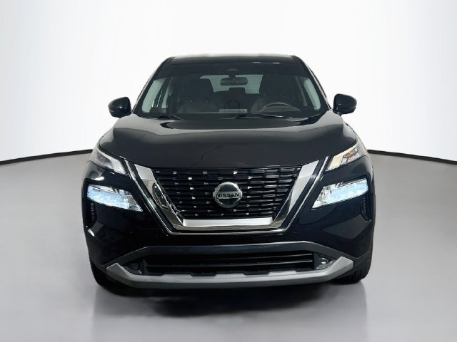 Used 2021 Nissan Rogue SV FWD image 2