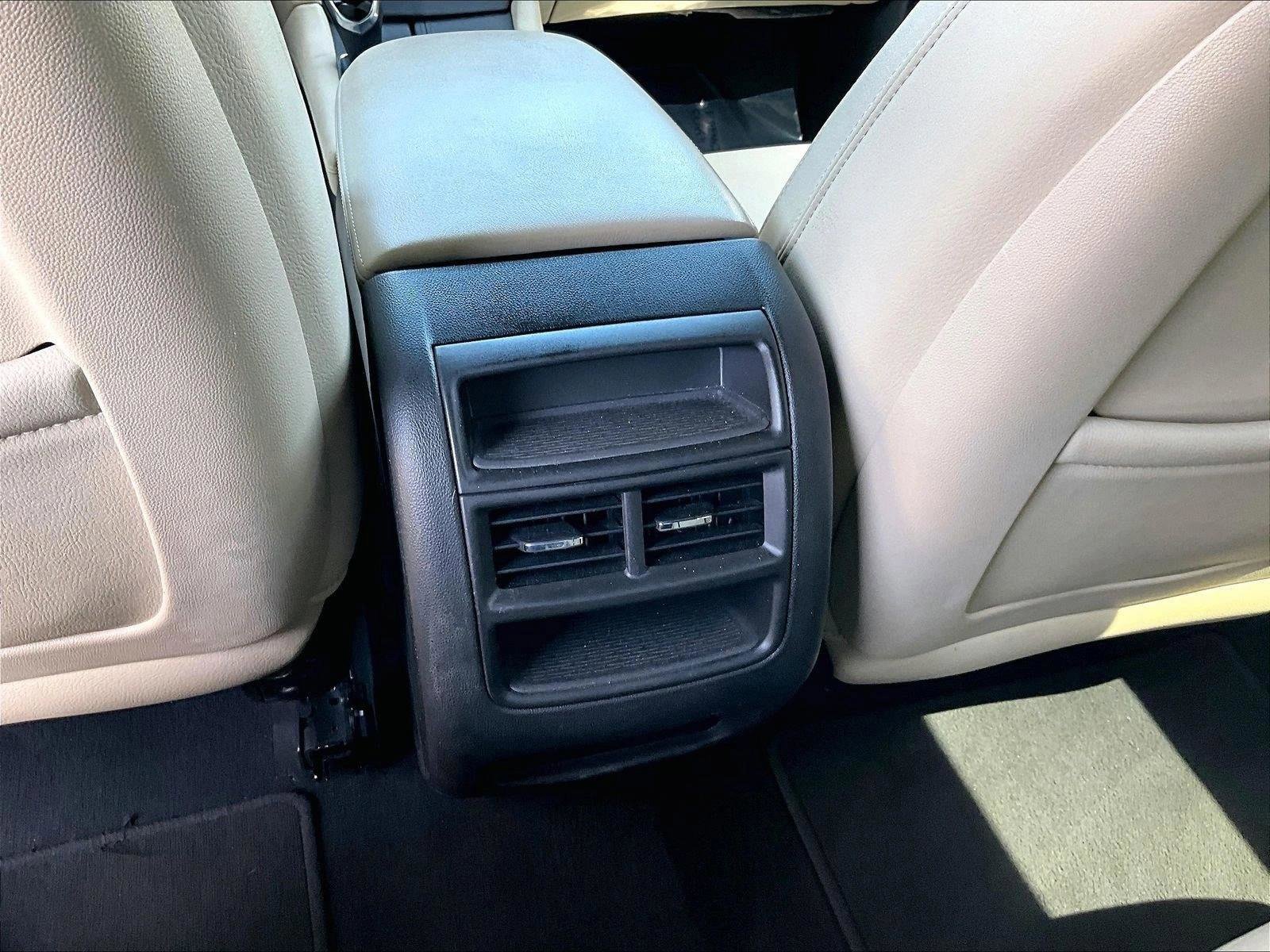 Used 2018 Cadillac XT5 FWD w/ LPO, Wheel Lock Package image 24