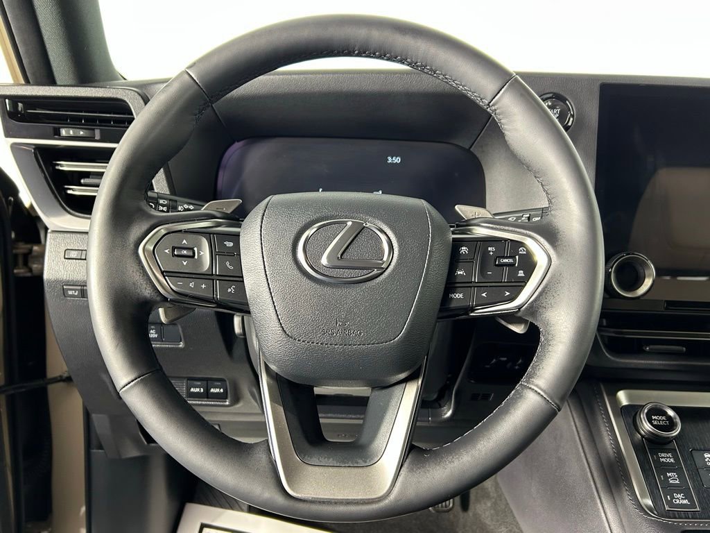 Used 2025 Lexus GX 550 AWD/4WD image 32
